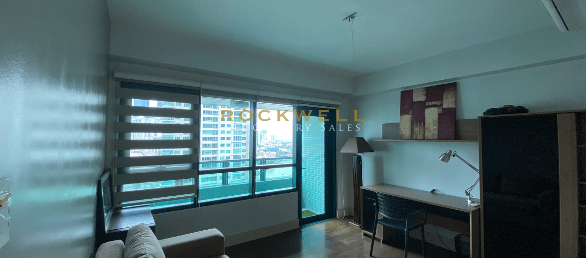 Edades Tower 3BR Loft 161SQM