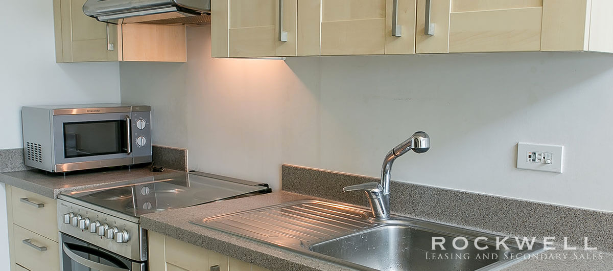 One Rockwell East 1BR 70SQM