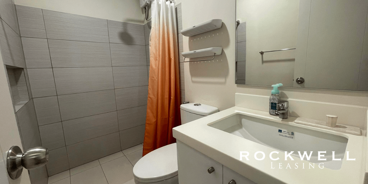 The Vantage West Tower 1BR Fully Furnished 59SQM