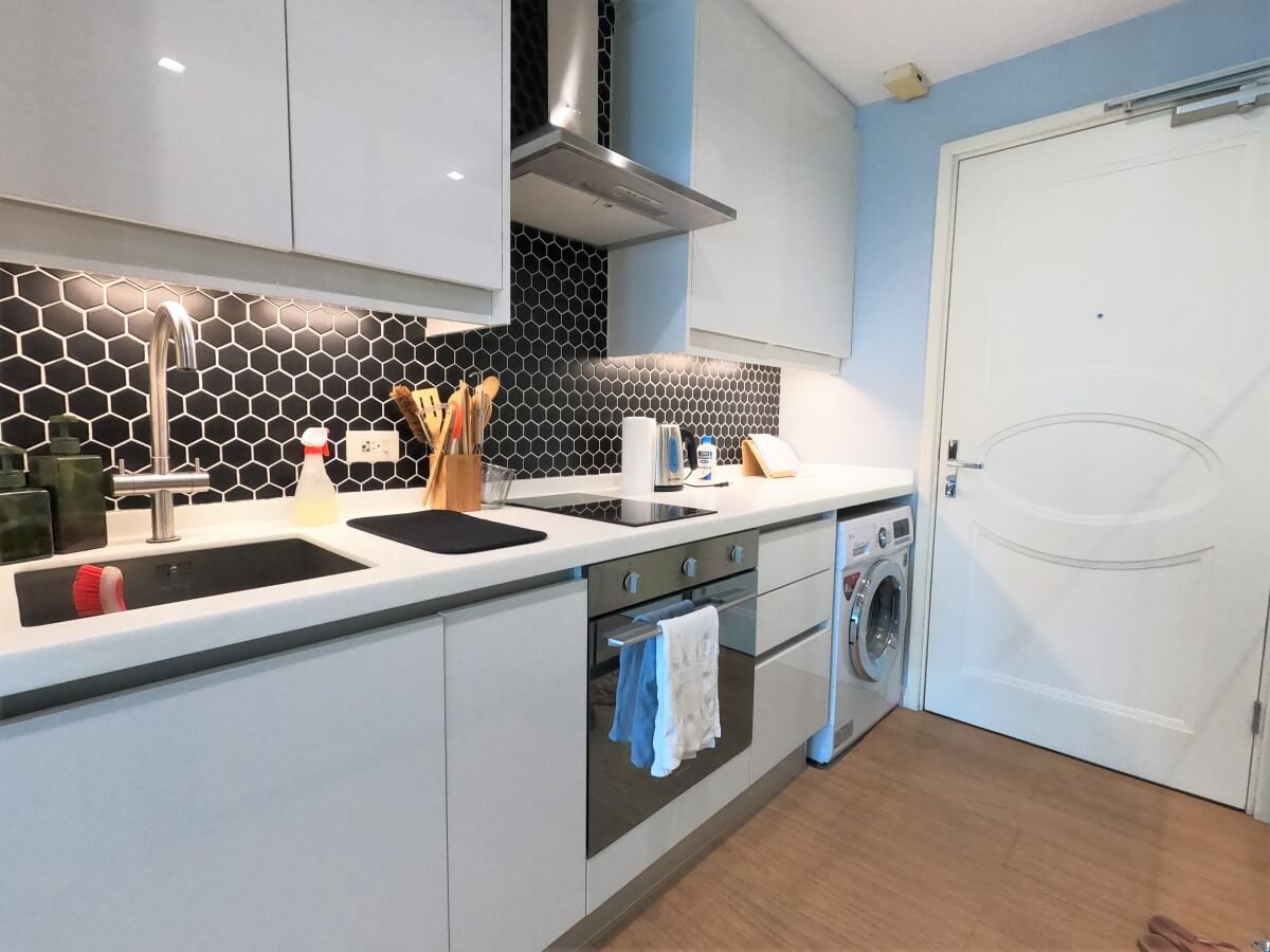 One Rockwell East STUDIO 27SQM