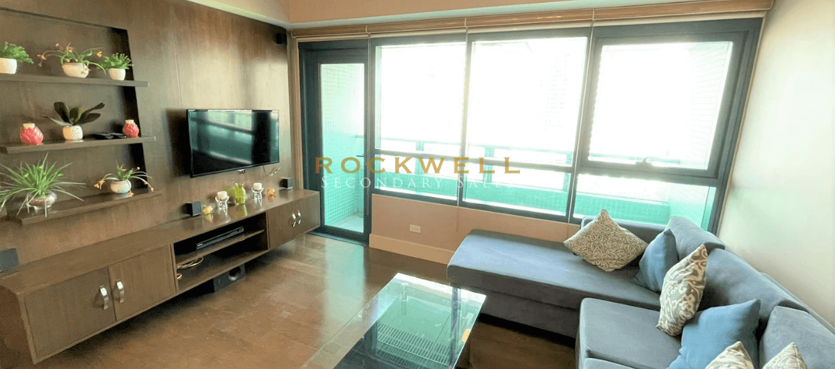 Edades 1BR 65SQM