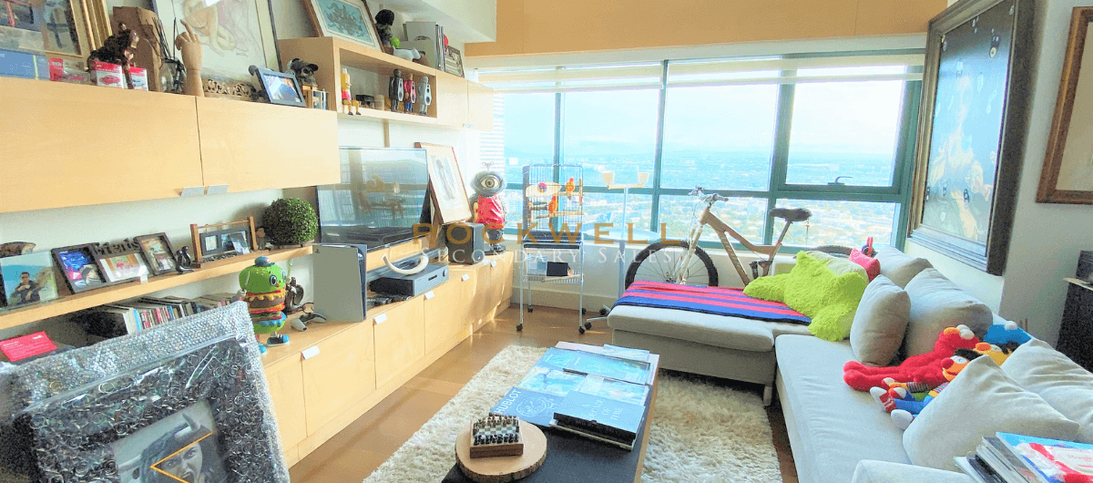 Edades Tower 2BR Z-loft 129sqm