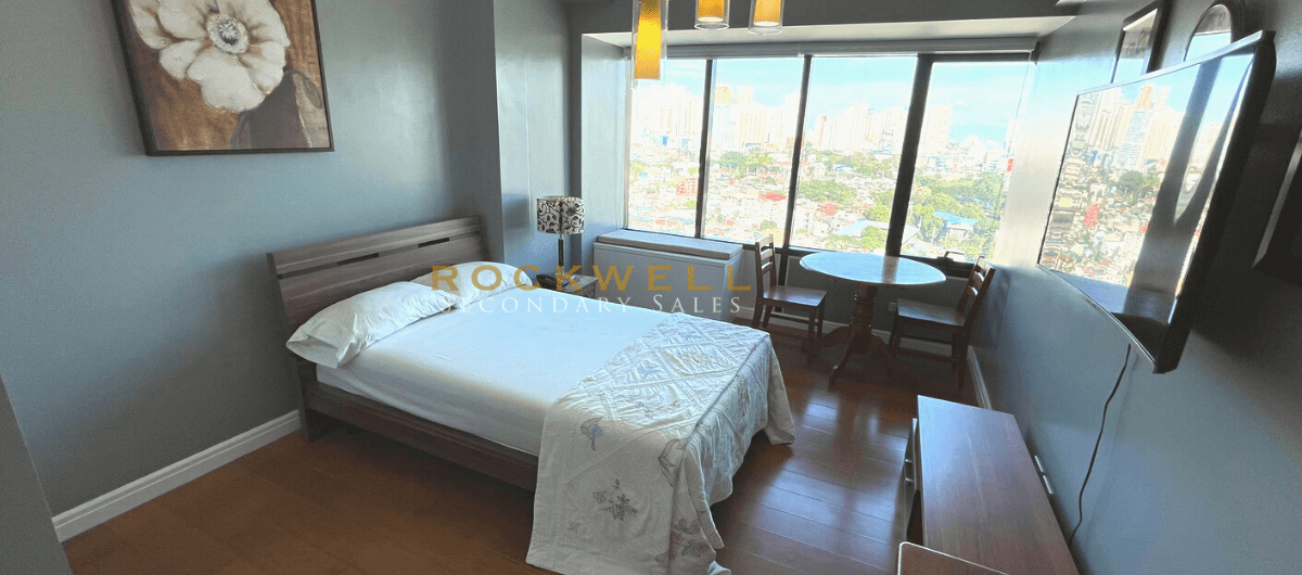 One Rockwell East Studio 28SQM
