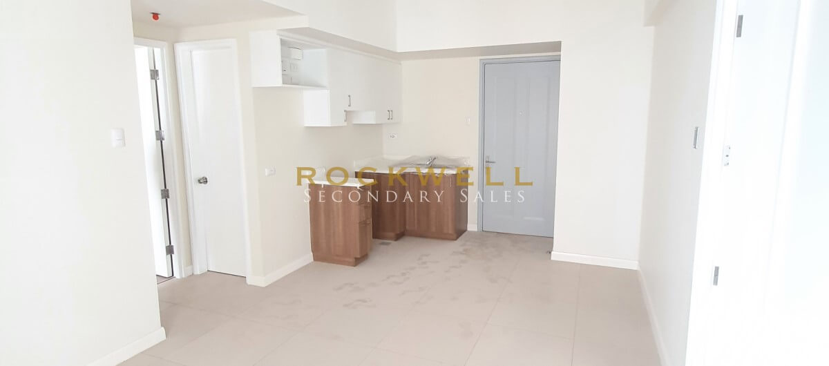 Vantage West 2BR 51SQM