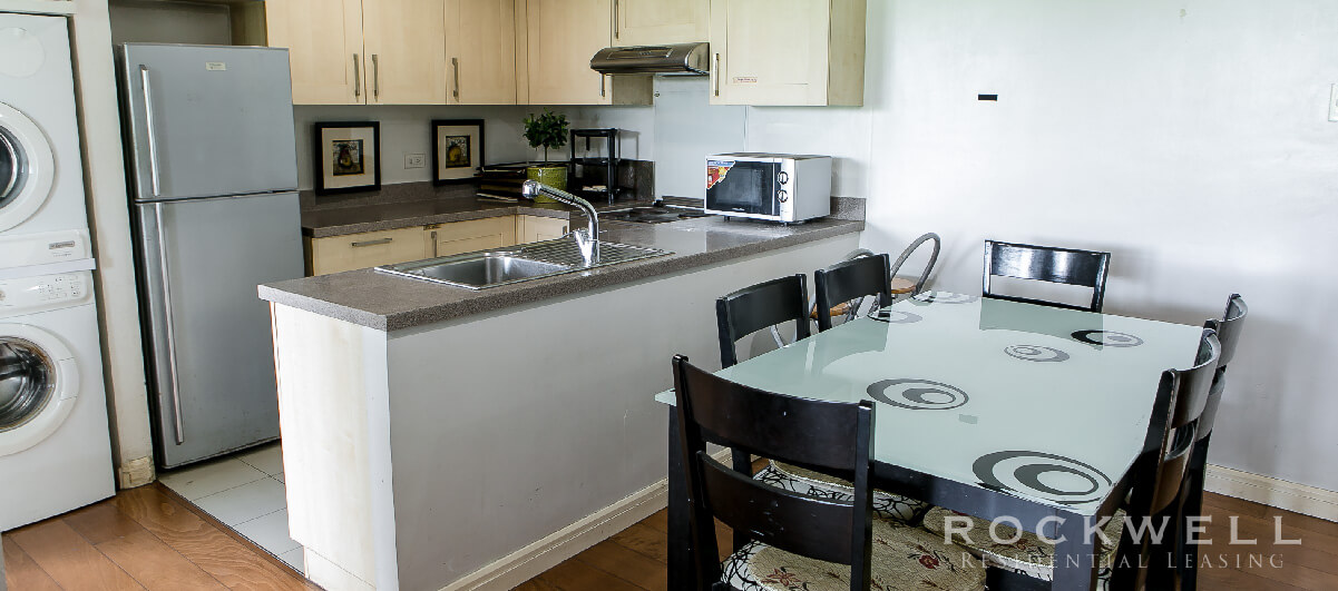 One Rockwell East 1BR FLAT 53SQM