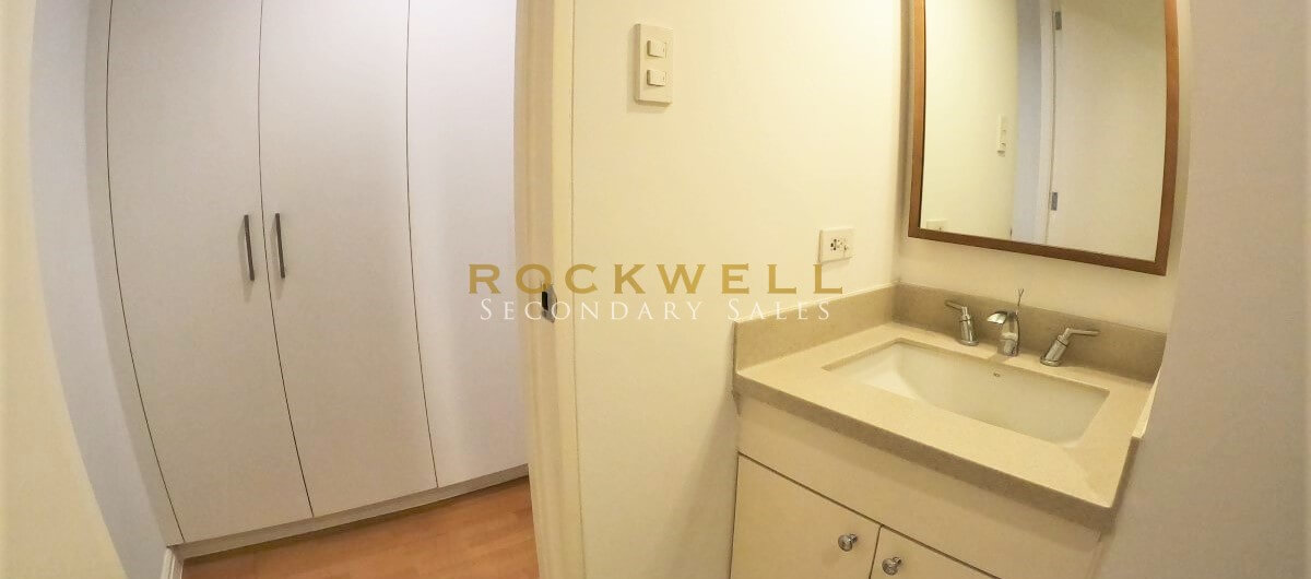 One Rockwell West Tower 2BR Z-Loft 97SQM 53F