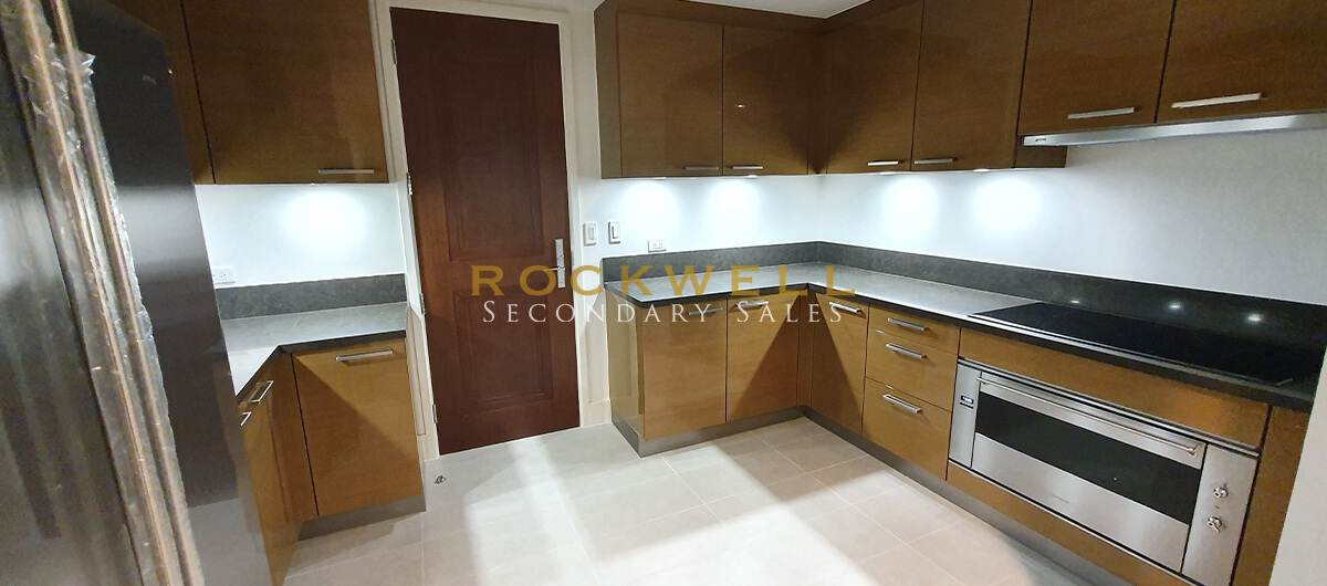 Proscenium Kirov Tower 3BR 224SQM