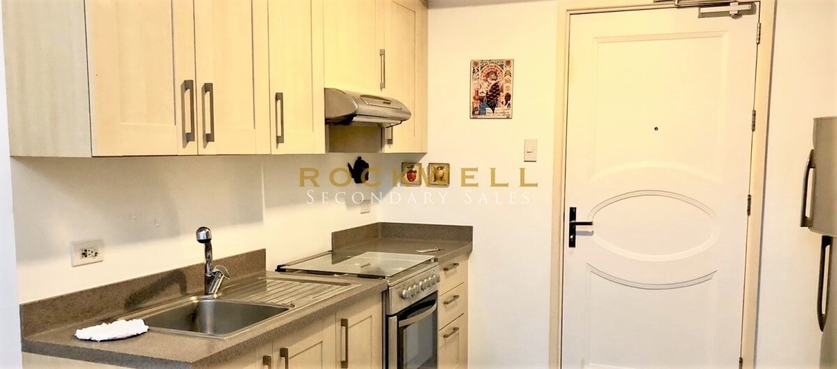 One Rockwell East 1BR Z-Loft 70SQM